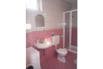 Ungarn Privát Halászi, Exterieur